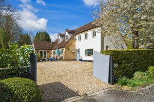 Photo 33- click for photo gallery